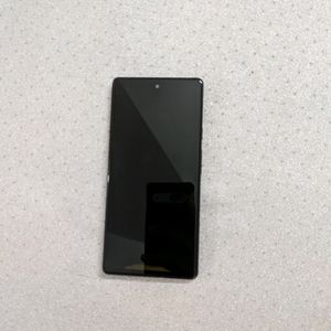 Google Pixel 6 (Screen Damaged)