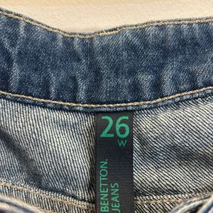 UNITED COLORS OF BENETTON BOYFRIEND FIT JEANS