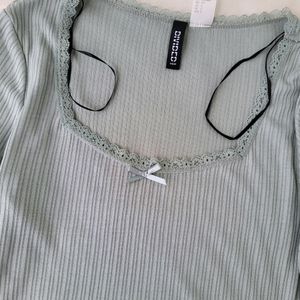 H&M Lace Detailed Crop Top/ Small