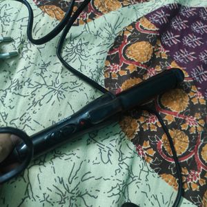 Mini Hair Straightner And Curler