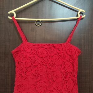 BEAUTIFUL RED LACE CROP TOP