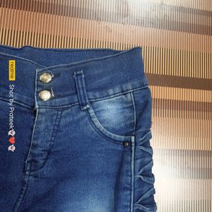 (B-15) 28 Size Slim Fit Jeans