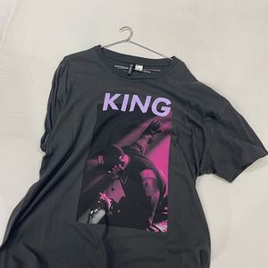 King Oversized T- shirt by H&M