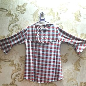 Women's Top.Size 42.