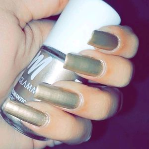 Myglamm Chromatic Metallic Nail Enamel 08