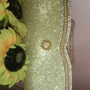 This Is A Golden Sparkle Handbag 👜