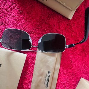 Burberry Sunglasses For Men & Women