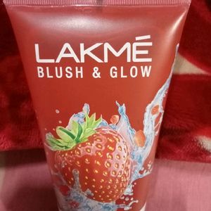 BIGGEST OFFER 50% Discount on LAKME FACE WASH