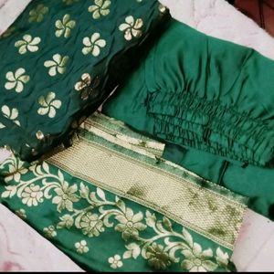 Beautiful Green Kurta Set