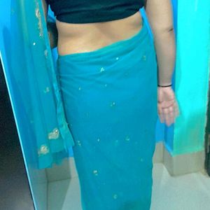 Only Saree Without Blouse And Petticoat