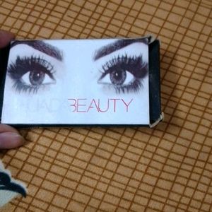 Two Set Of Eye Lashes 😍,Grab It Fast..