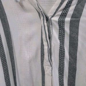 Black White Lining shirt