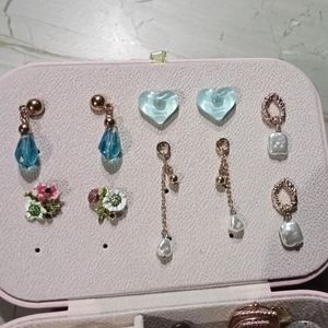 Jewellery Organiser With Jewelries