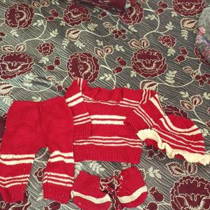 Woolen Set In Sale