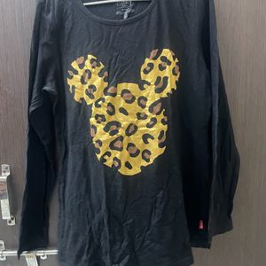 Disney Mickey Tshirt