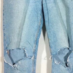 H&M BRANDED RIPPED JEANS