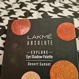 Lakme Absolute Explore Eyeshadow Palette