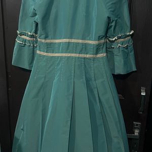 Hoss Vintage Gown