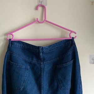 Wide leg jeans