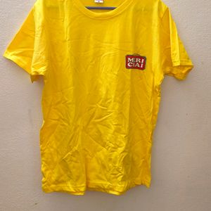 Elegant Men T Shirt Yellow 🟡 Colour