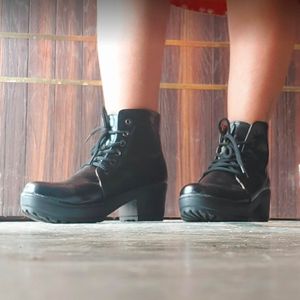 Brown Leather Ankle Boots With Block Heel