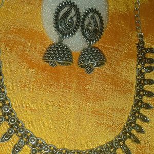 necklace With Earings