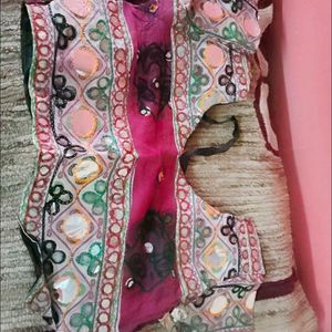 Lahanga Choli