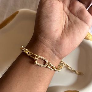 Diamond U Bracelet