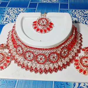 Attractive Necklace Set