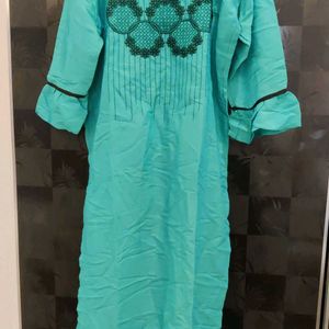 Simple And Beautiful Kurta