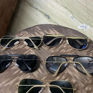 RayBan Sunglasses Set Of 1