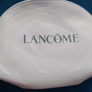 Lancome Rounded Pouch 💕♥️