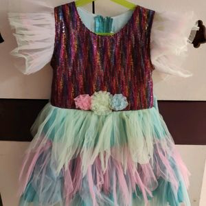 Beautiful Party Frock For 5 -6 Year Girl