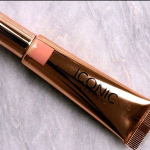 Iconic London Blush