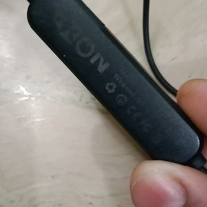 Bluetooth Lead