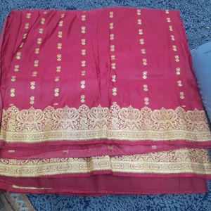 Katan Saree Read And Goldan