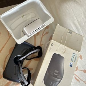 Brand New Samsung Phone With VR