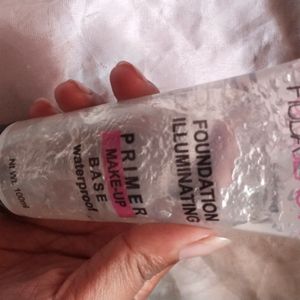 Huda Beauty Primer Makeup Base