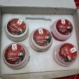 Makeup Kit, With Facial Kit , And Massage Cream