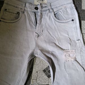 Off White Jean's Very New Condition A1