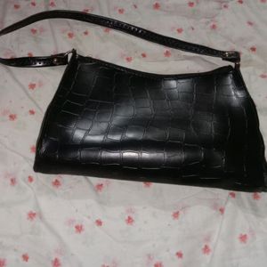 Hot Black Hand Bag