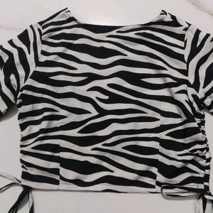 CULPI Comfy Feminine Animal printed Women Top