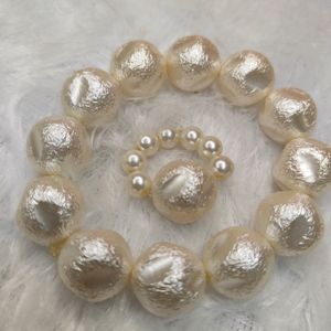 Big Pearl Bracelet With Ring