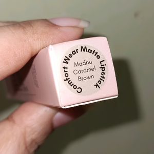 Simply Nam Comfort Wear Matte Lipstick