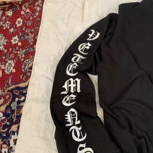 Vetements Sweat Shirt