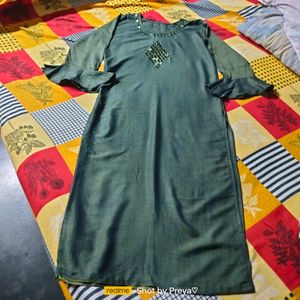 Straight Kurti Ruffle Sleeves Mirror Work