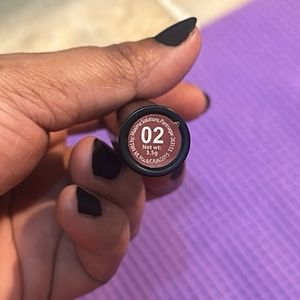 Nykaa bullet lipstick