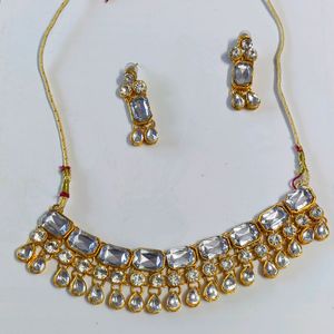 Stone Studded Jwellery Set