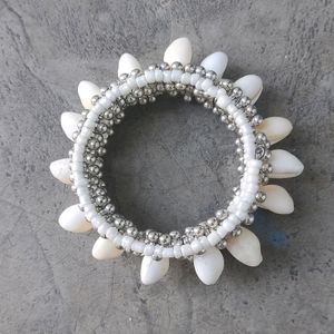 White Shell Bracelet