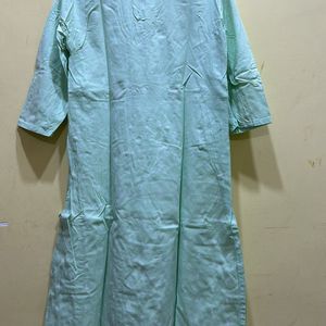 Avaasa Green Kurta Size XL